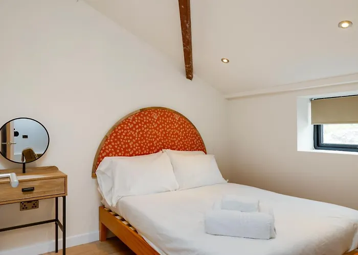 Апартаменти Coalshed Lofts - Groups -exclusive Use Бристоль